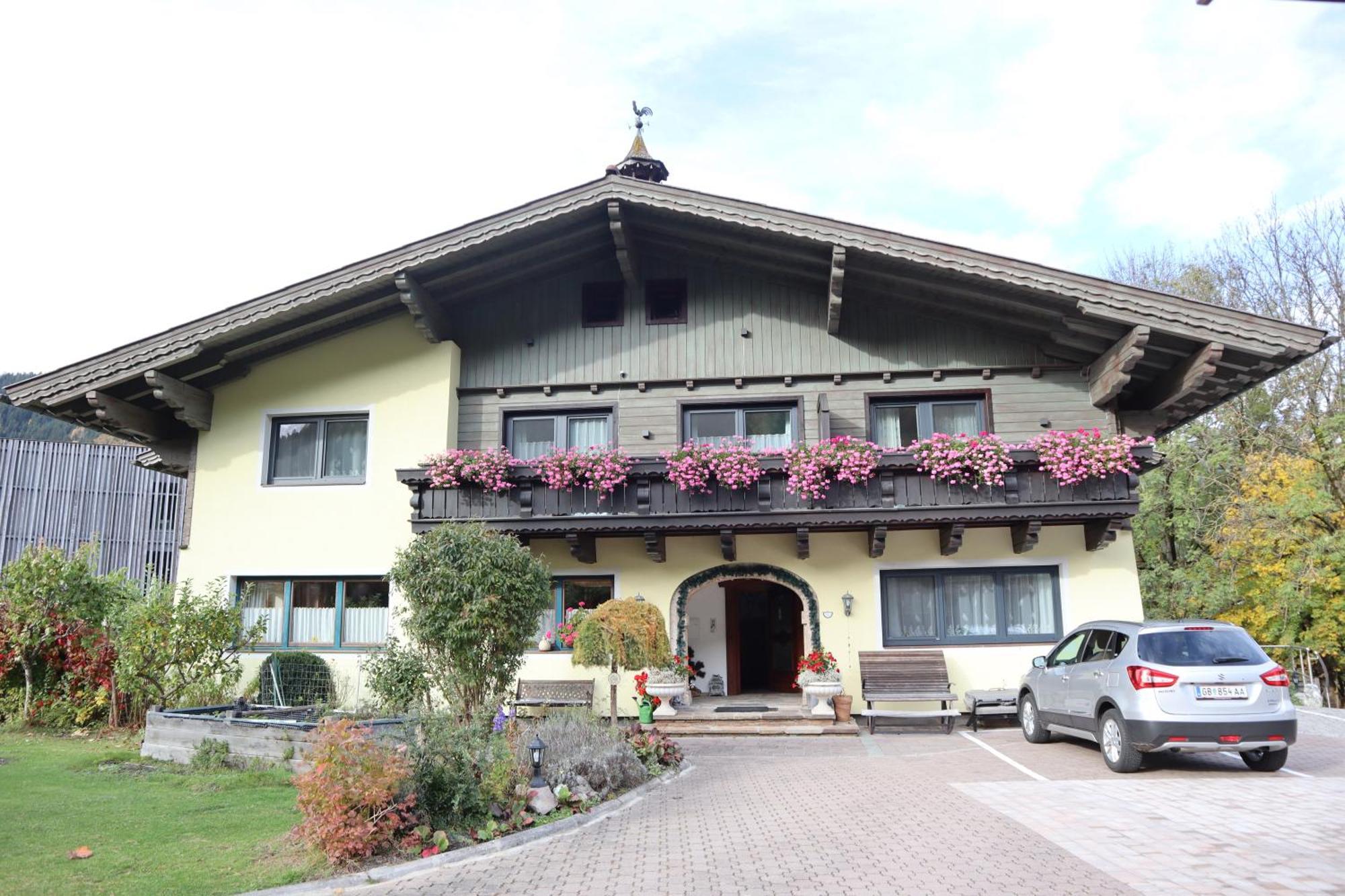 Landhaus-Appartements Warraich Schladming Ngoại thất bức ảnh
